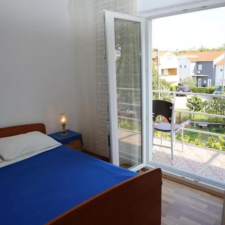 Appartement 16190b Vodice